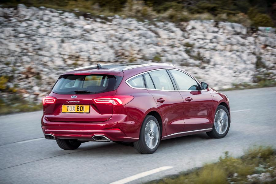  Ford Focus Vignale Turnier 2018 года  (WW) (фото 12 из 40)